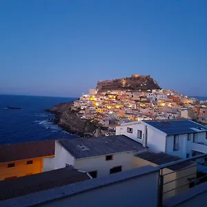 Nel Blu Dipinto Di Blu , Castelsardo Italia